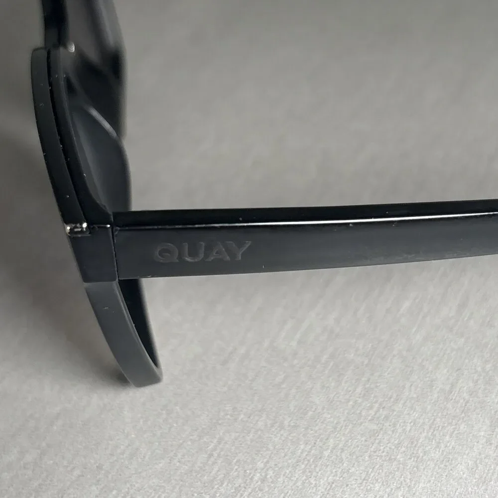 Quay Sunglasses Level Up 60-16-148 Black Frames Blue Beige Fade Lenses